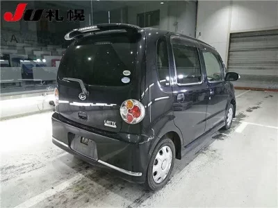 Daihatsu MOVE LATTE