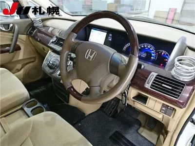 Honda ELYSION