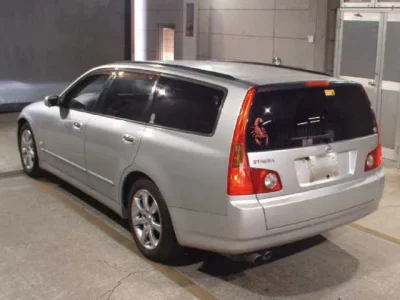 Nissan STAGEA
