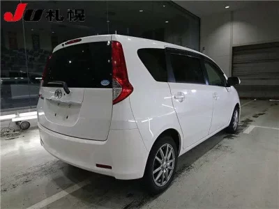 Toyota PASSO SETTE