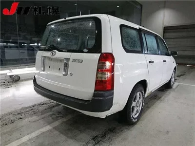 Toyota SUCCEED