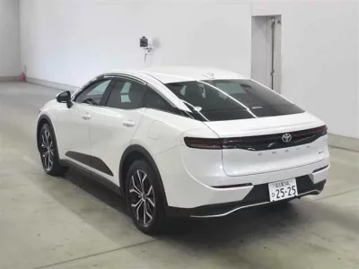 Toyota CROWN CROSSOVER