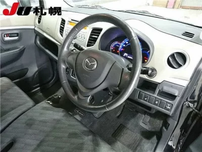 Mazda FLAIR