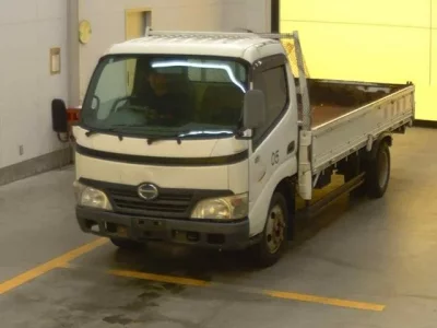 Hino DUTRO