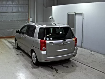 Toyota RAUM