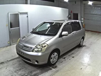 Toyota RAUM