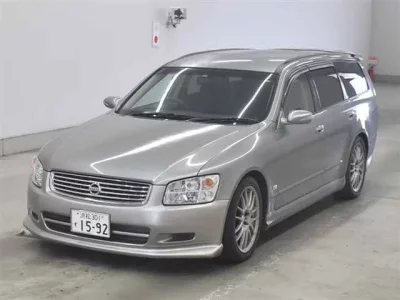 Nissan STAGEA