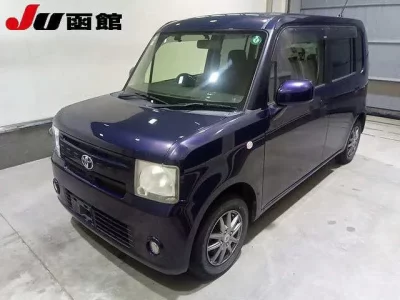 Toyota PIXIS SPACE