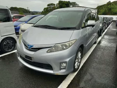 Toyota ESTIMA HYBRID