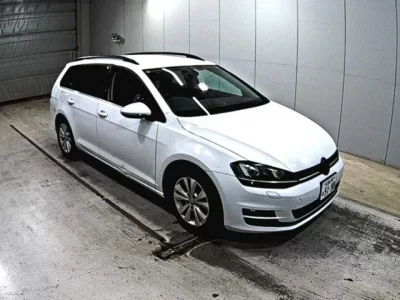 Volkswagen GOLF VARIANT