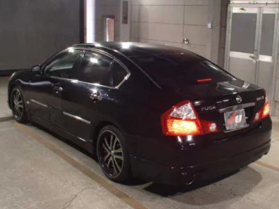 Nissan FUGA
