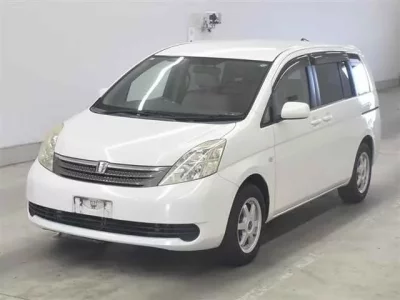 Toyota ISIS