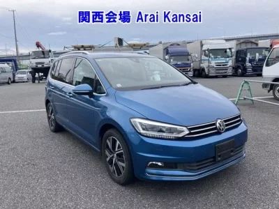Volkswagen GOLF TOURAN