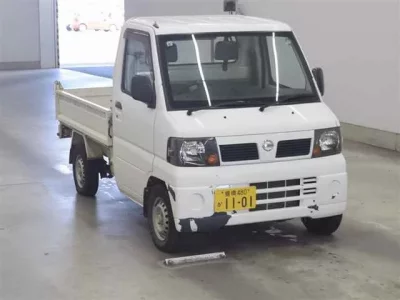 Nissan CLIPPER TRUCK