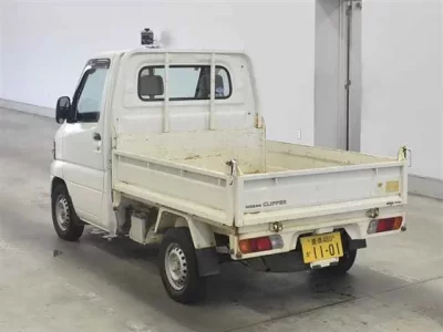 Nissan CLIPPER TRUCK