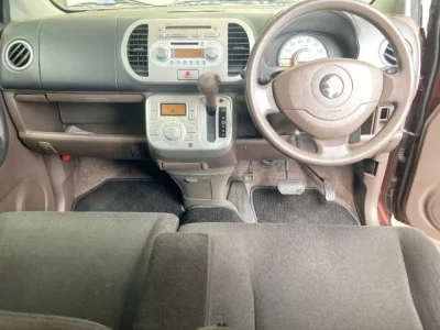 Suzuki MRWAGON