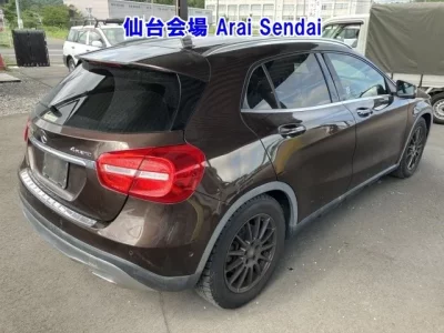 Mercedes-Benz GLA CLASS