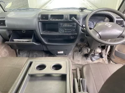 Nissan VANETTE VAN