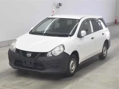 Nissan AD
