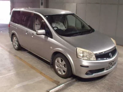 Nissan LAFESTA