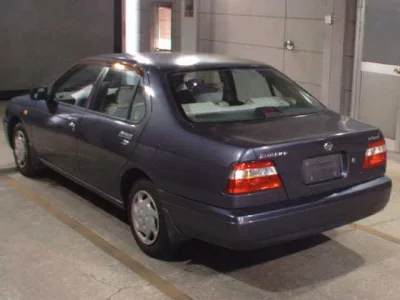 Nissan BLUEBIRD