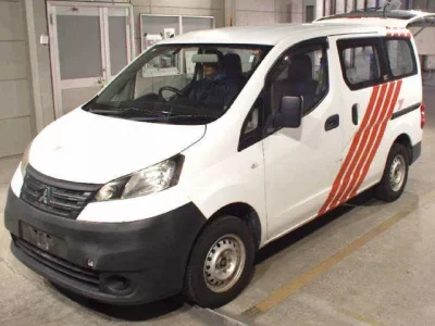 Mitsubishi DELICA