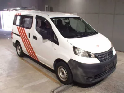 Mitsubishi DELICA