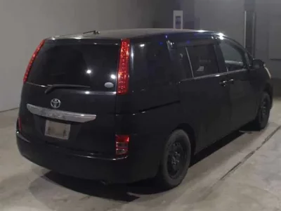 Toyota ISIS