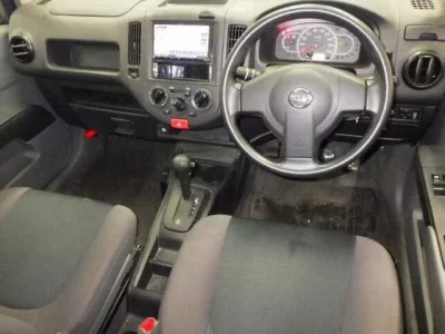 Nissan AD