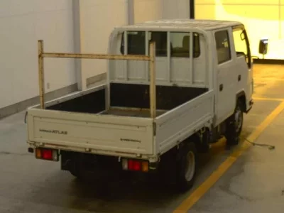 Nissan ATLAS