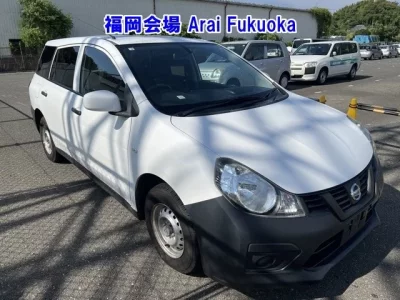 Nissan AD