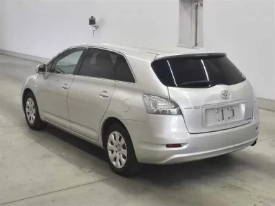 Toyota MARK X ZIO