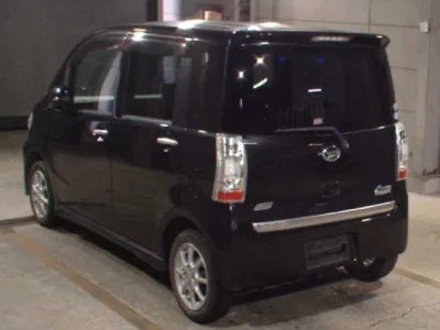 Daihatsu TANTO EXE