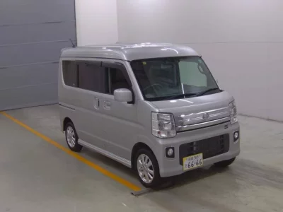 Nissan CLIPPER RIO