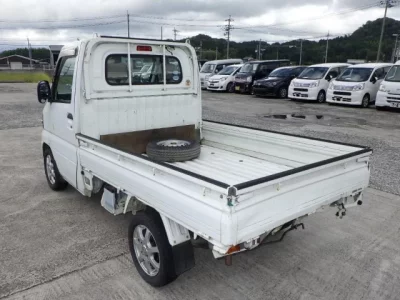 Nissan CLIPPER TRUCK