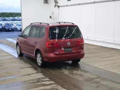 Volkswagen GOLF TOURAN