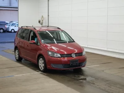 Volkswagen GOLF TOURAN