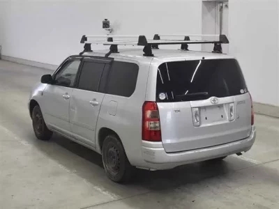 Toyota SUCCEED