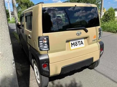 Daihatsu TAFT