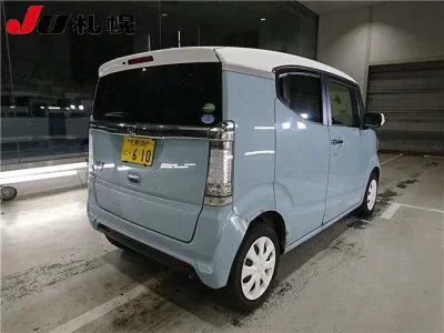 Honda N BOX SLASH