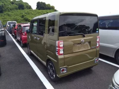 Daihatsu WAKE