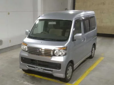 Daihatsu Atrai Wagon