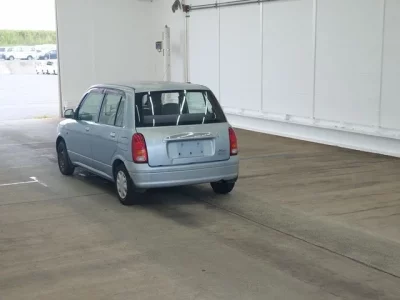 Daihatsu MIRA