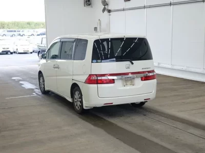 Honda STEP WAGON