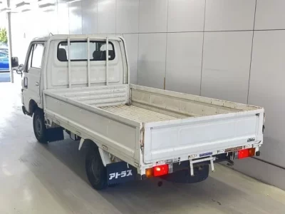 Nissan ATLAS