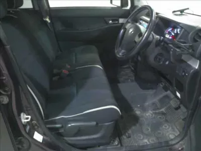 Toyota PIXIS SPACE