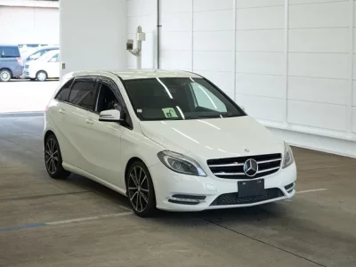 Mercedes-Benz B CLASS