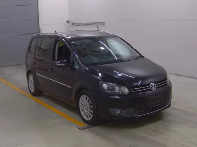 Volkswagen GOLF TOURAN