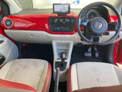 Volkswagen UP