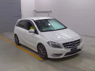 Mercedes-Benz B CLASS